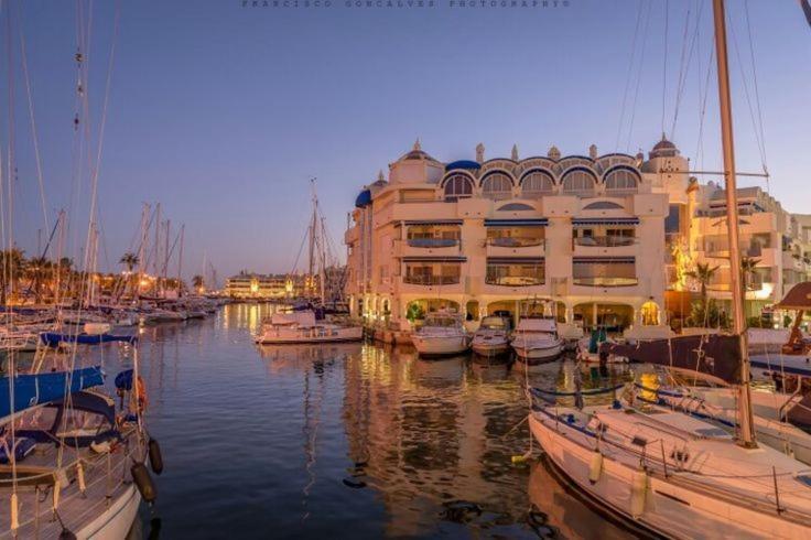 Benalmadena Beach Apartamento Con Vistas Al Mar Y Parking Privado Incluido المظهر الخارجي الصورة