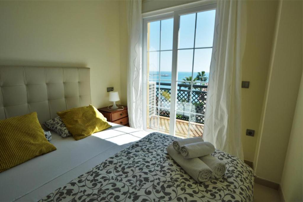 Benalmadena Beach Apartamento Con Vistas Al Mar Y Parking Privado Incluido المظهر الخارجي الصورة